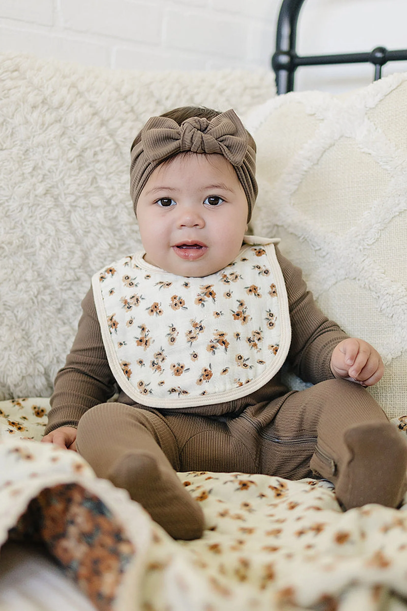 Autumn Bloom Classic Muslin Bib, 100% Cotton, Baby Essentials - Image 4