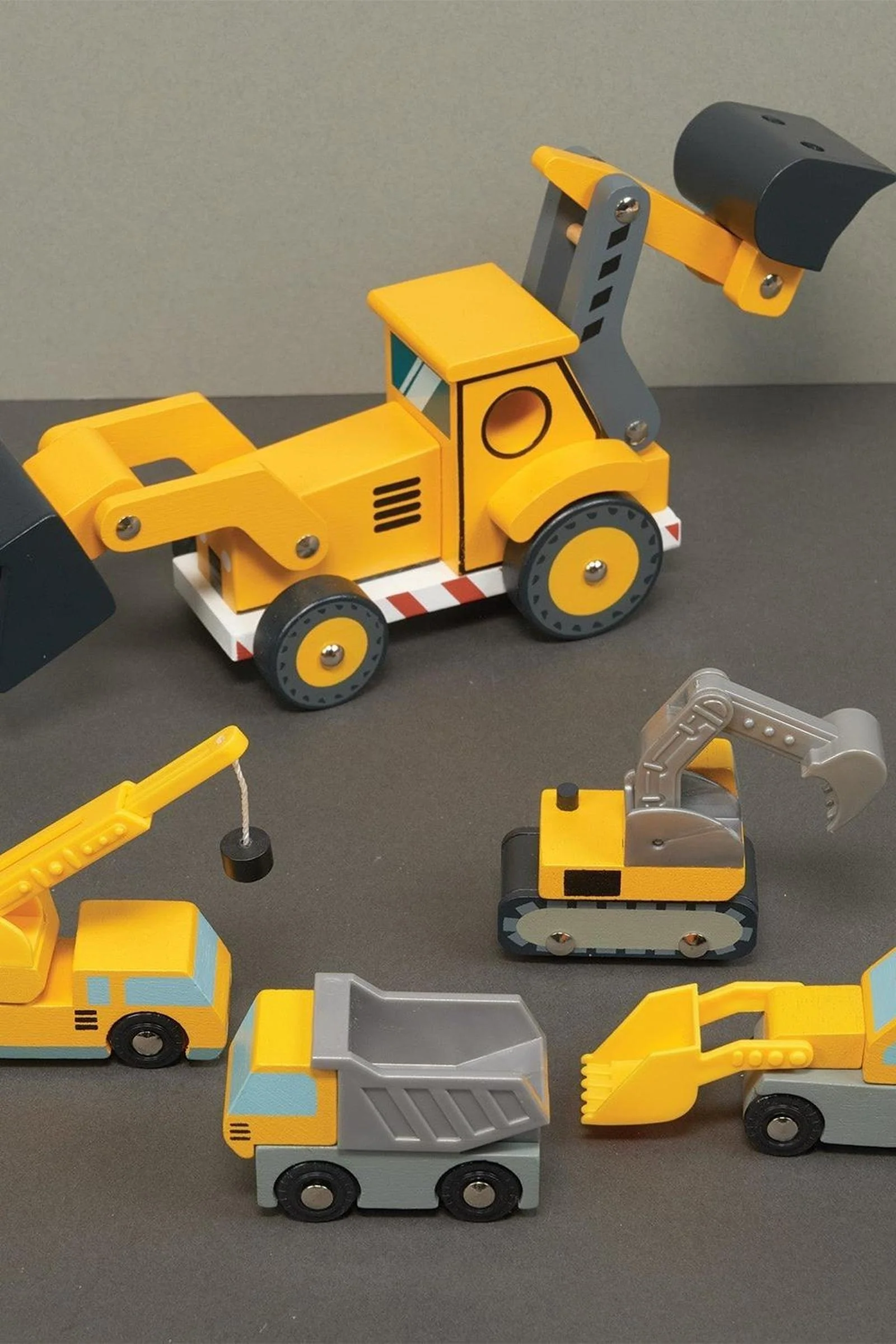 Construction Vehicles Bundle, Backhoe, Crane, Dump Truck, Excavator and Loader - Image 2