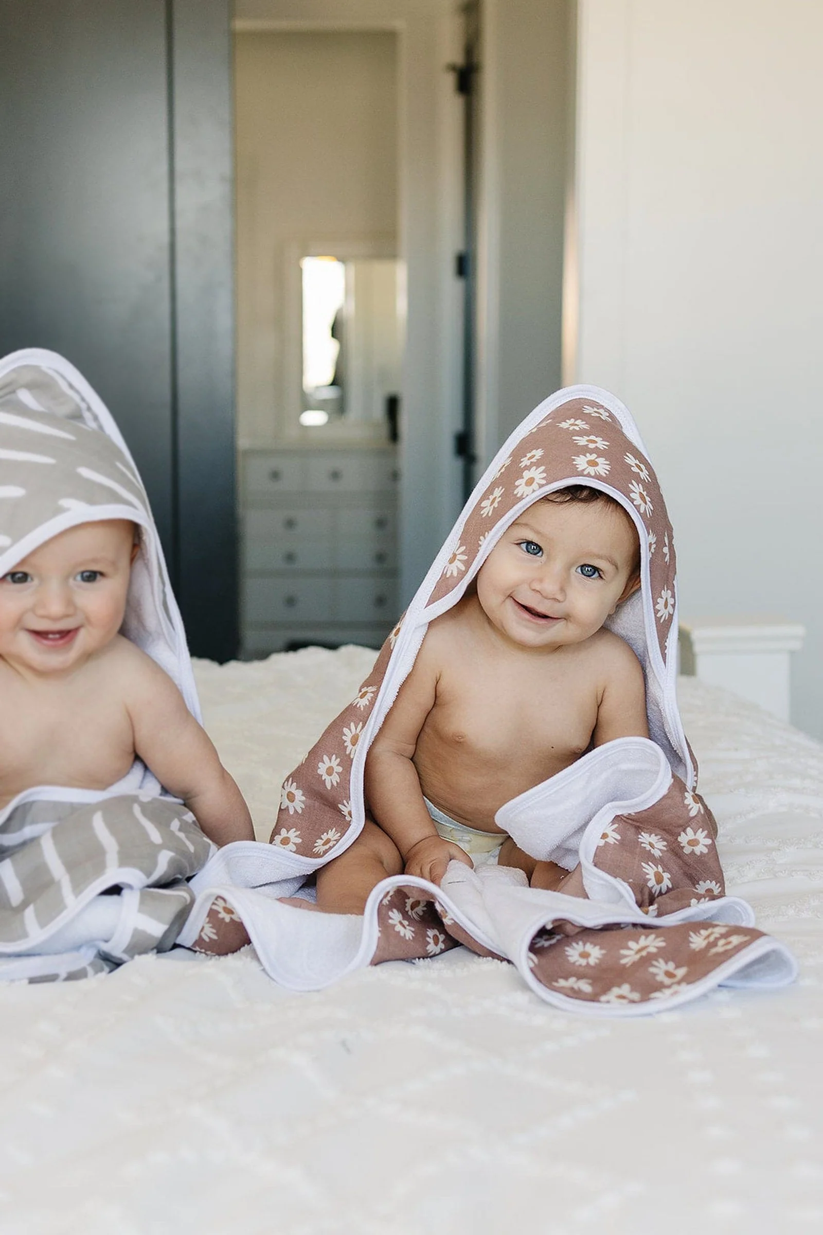 Daisy Dream Muslin Hooded Towel, 100% Cotton, Baby Essentials - Image 4