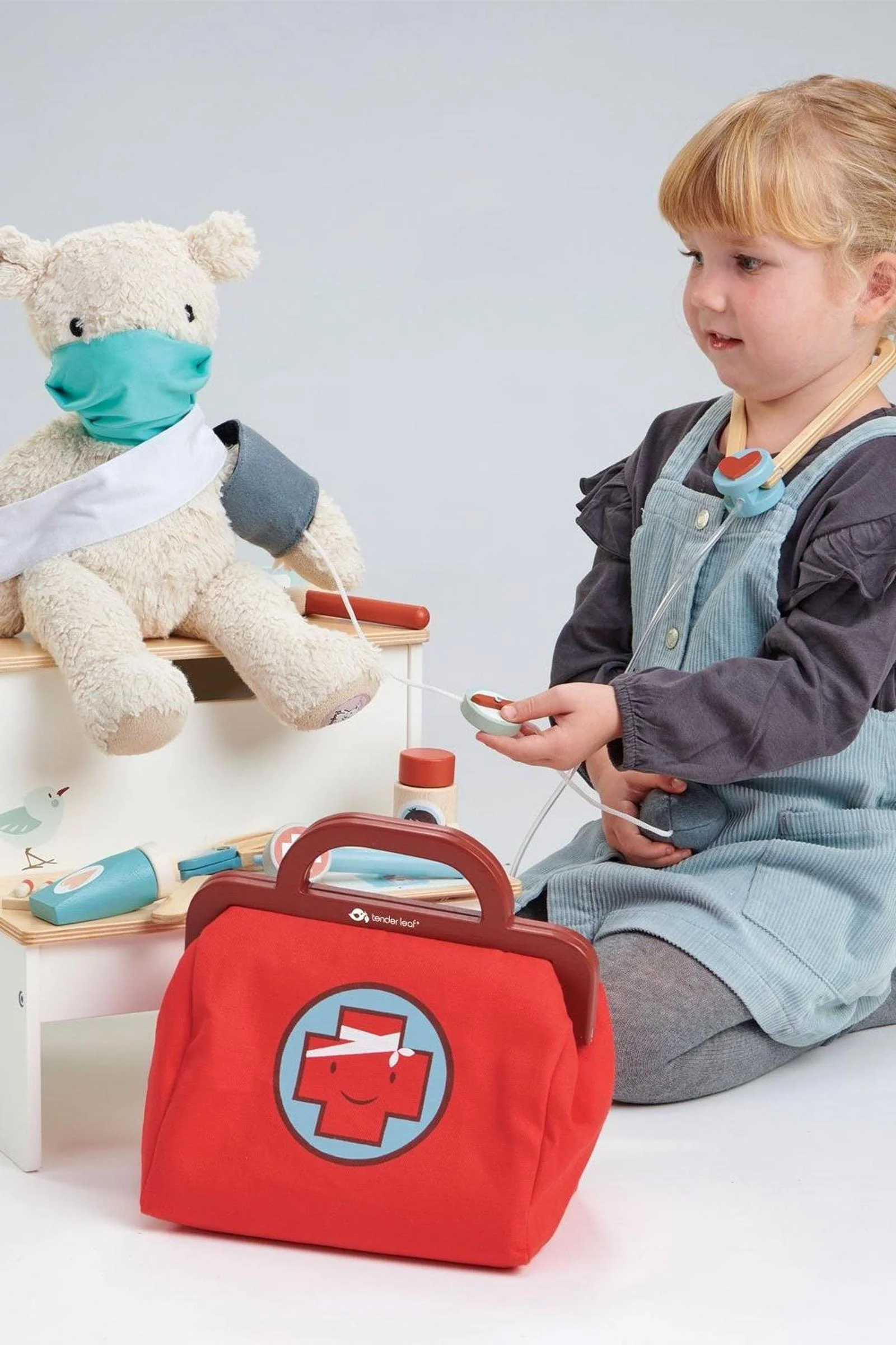 Doctor's Bag - Image 4