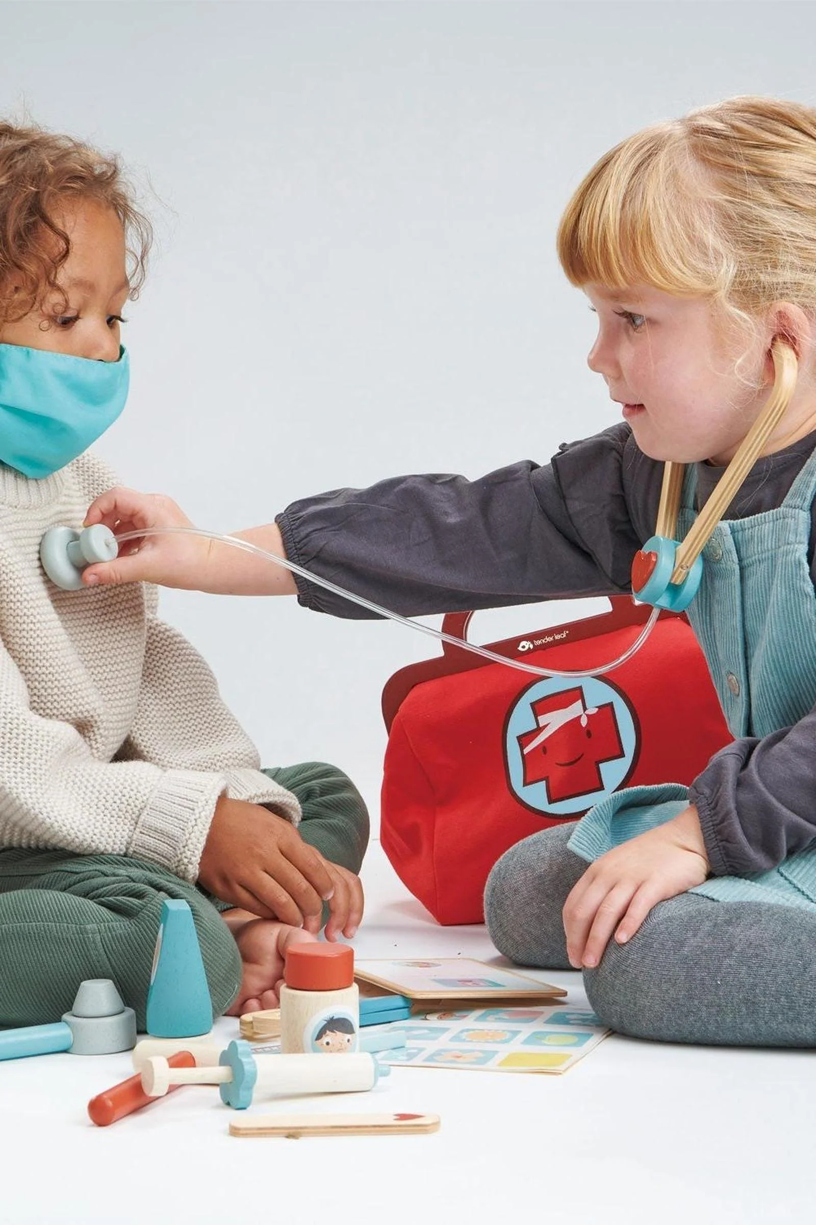 Doctor's Bag - Image 8