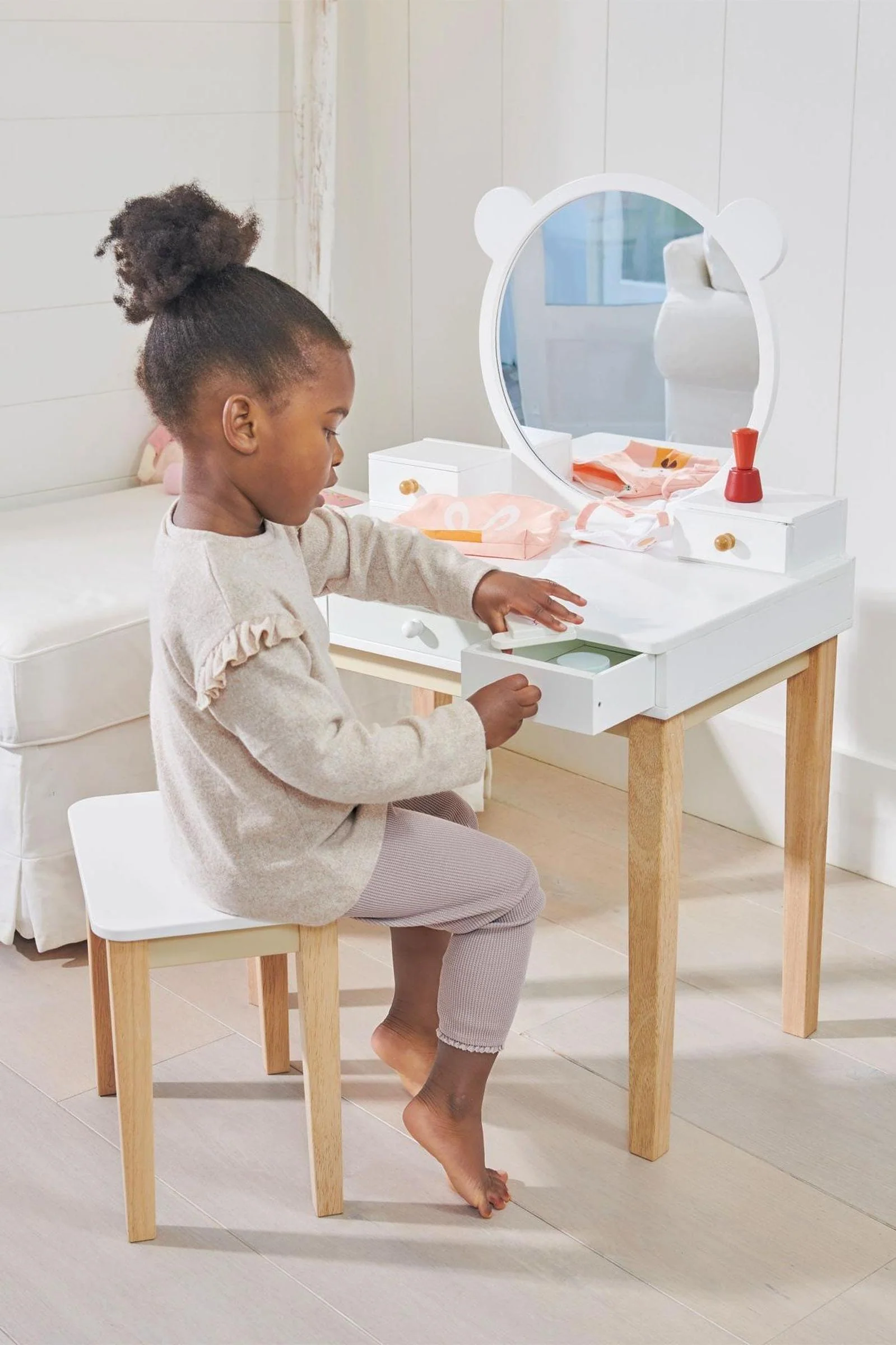 Tender Leaf Forest Dressing Table, Toddler Furniture, Sustainably Built - Image 4