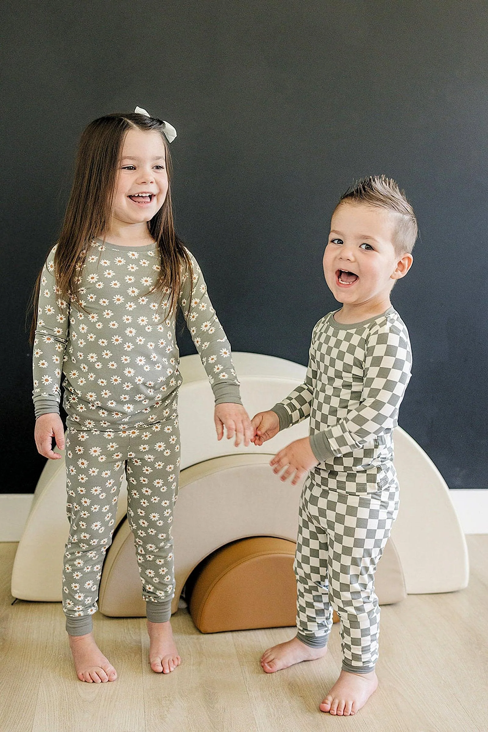 Light Green Checkered Cozy Pajama Set, Bamboo, Baby Essentials, Gender Neutral - Image 4