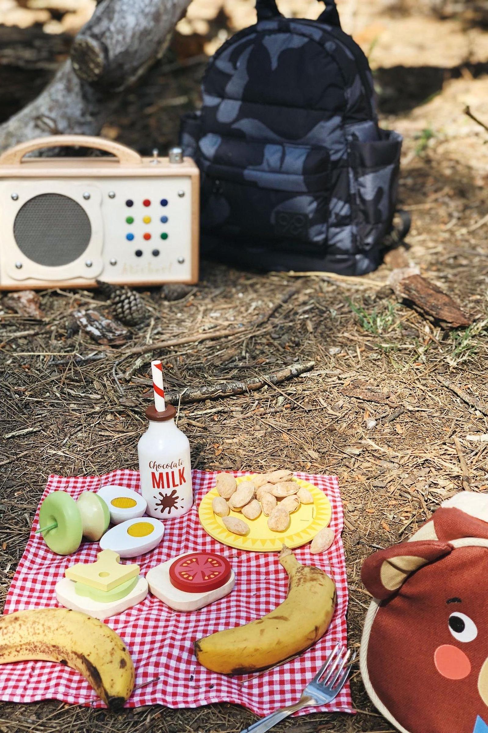 Little Bear’s Picnic - Image 3