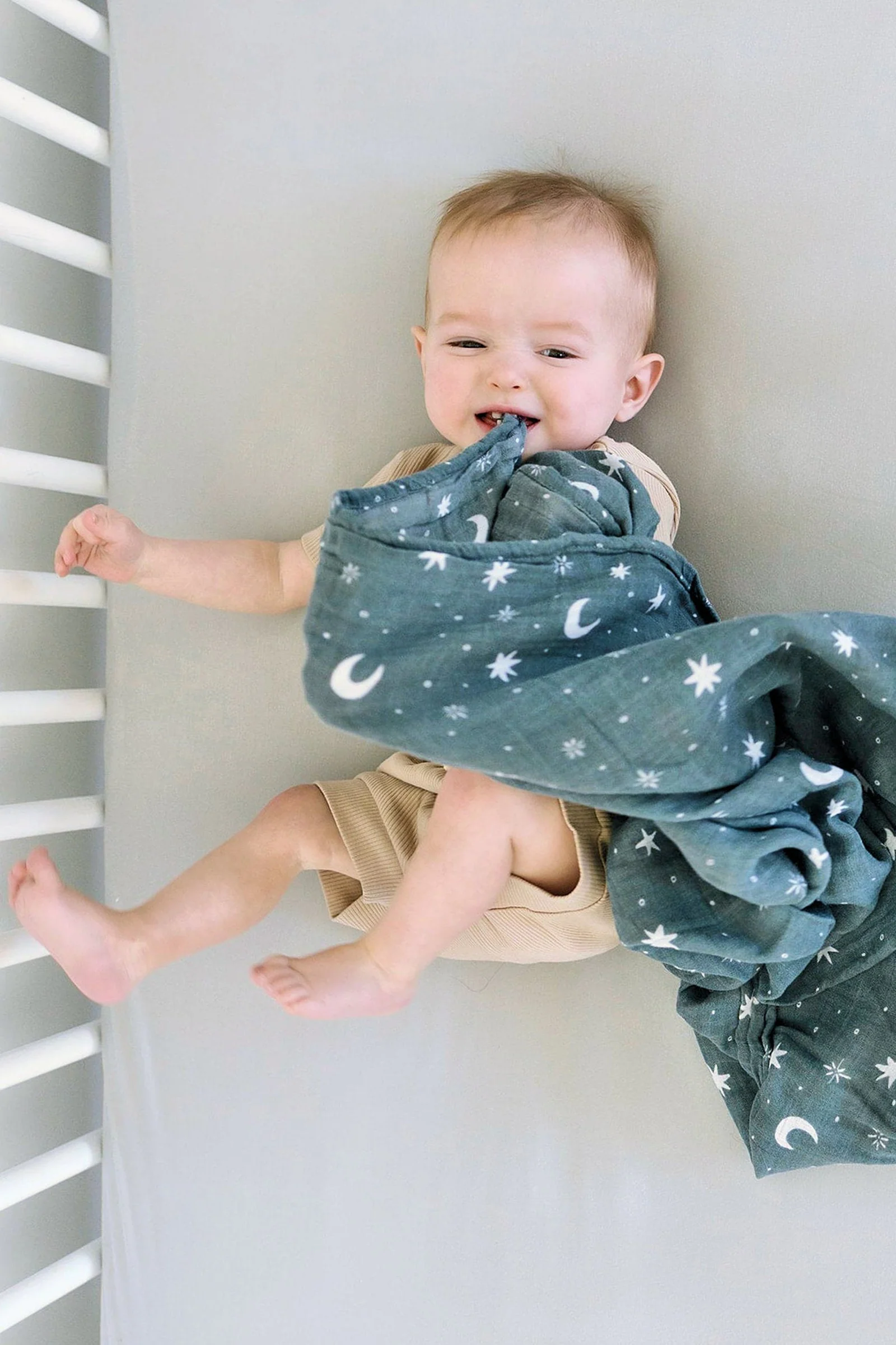 Oatmeal Stretch Crib Sheet, Bamboo, Baby Essentials - Image 2