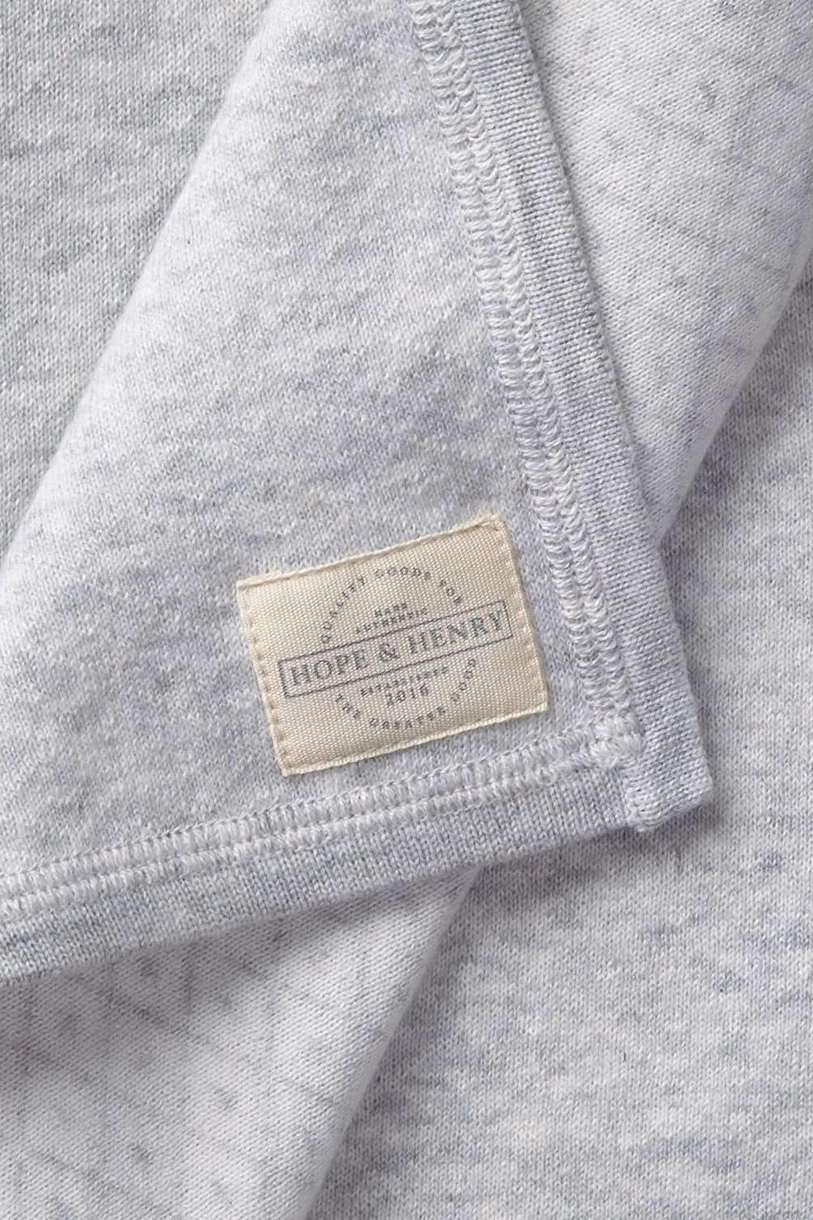 Organic Cotton Raglan Sweater Romper & Jacquard Blanket Gift Set for Babies, Gray - Image 7