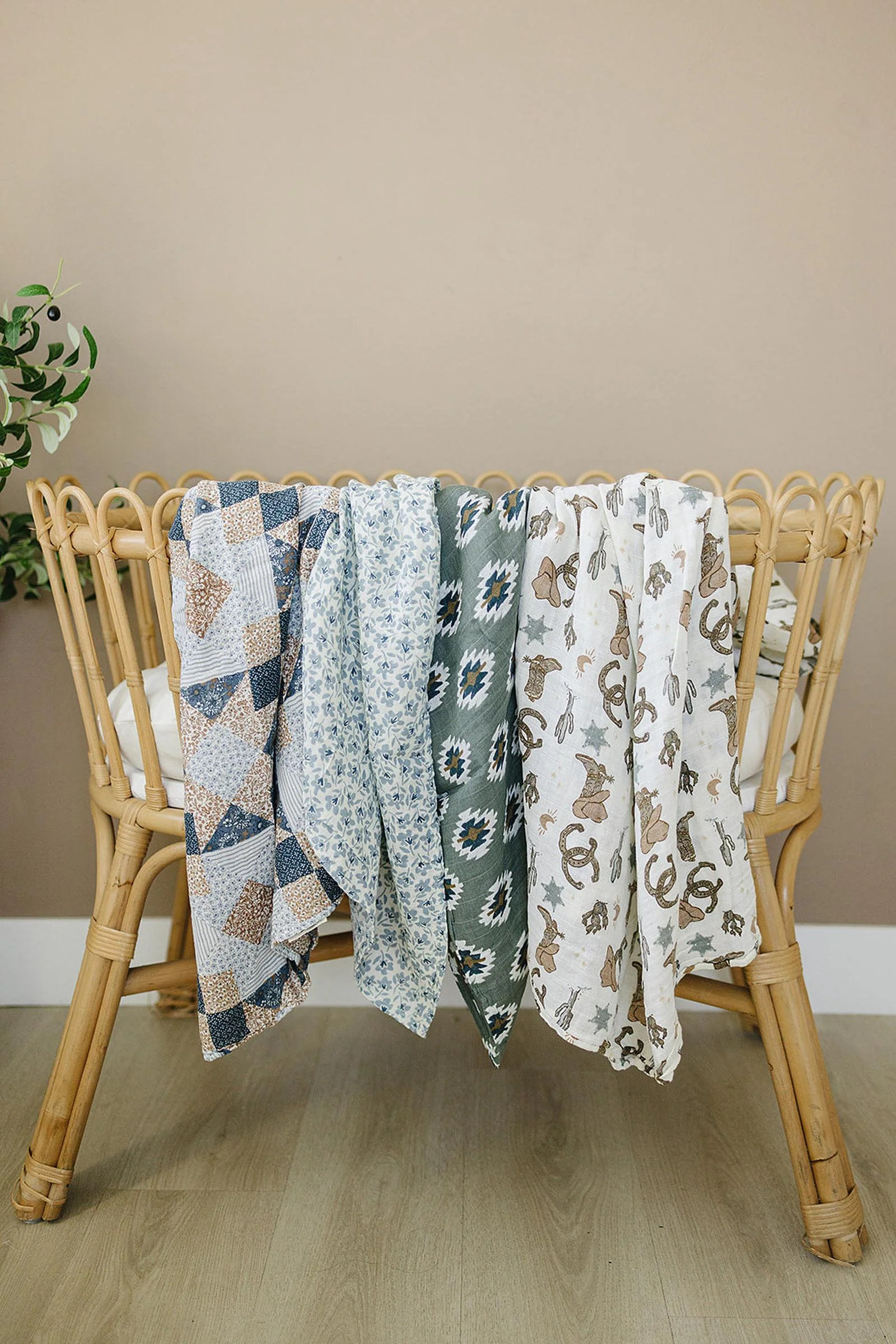 Southwest Aztec Muslin Swaddle Blanket, 100% Cotton, Rodeo Collection, Gender Neutral, Baby - Image 5