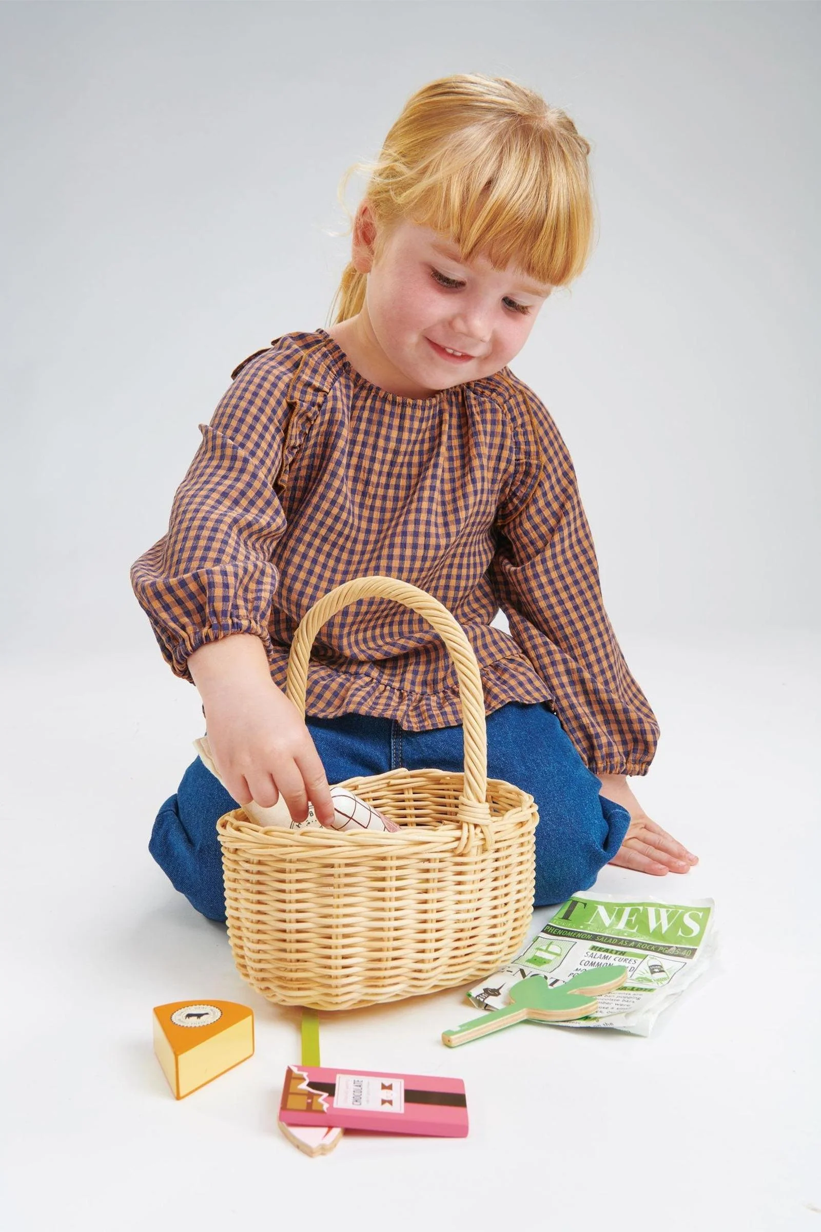 Wicker Shopping Basket - Image 6