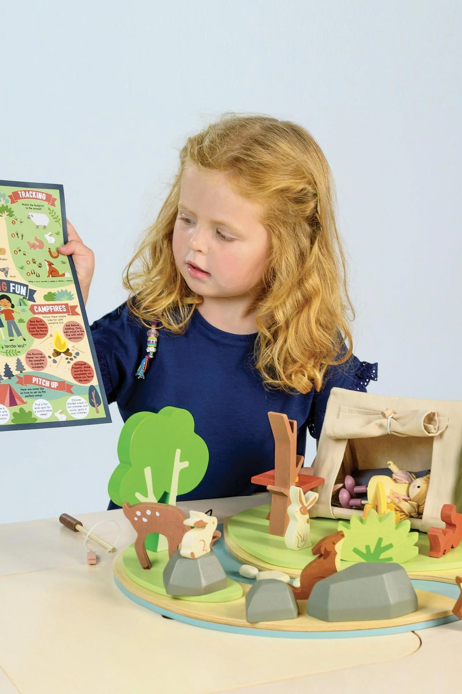 Wildlife Camping Adventure Playset - Image 4
